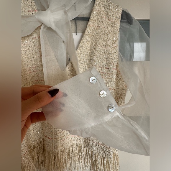 BNWT Zara Sequins Tweed Fringes Vest Sheer Organza Neck tie women’s blouse top M - Picture 9 of 10